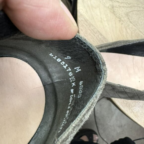 Munro Viona 9M Quilted Tassel Loafers Grays Support Comfort‎ casual shoes Womens - Picture 2 of 8